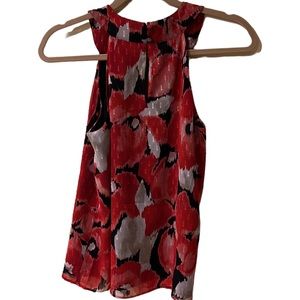 NWT Womens  fashionable top size 2